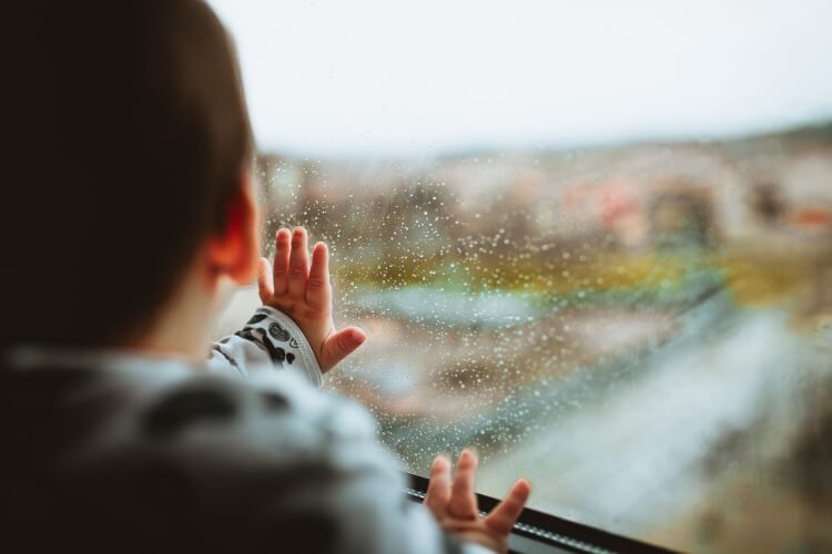 Škaredé počasie? Vyskúšajte hry pre deti v miestnosti